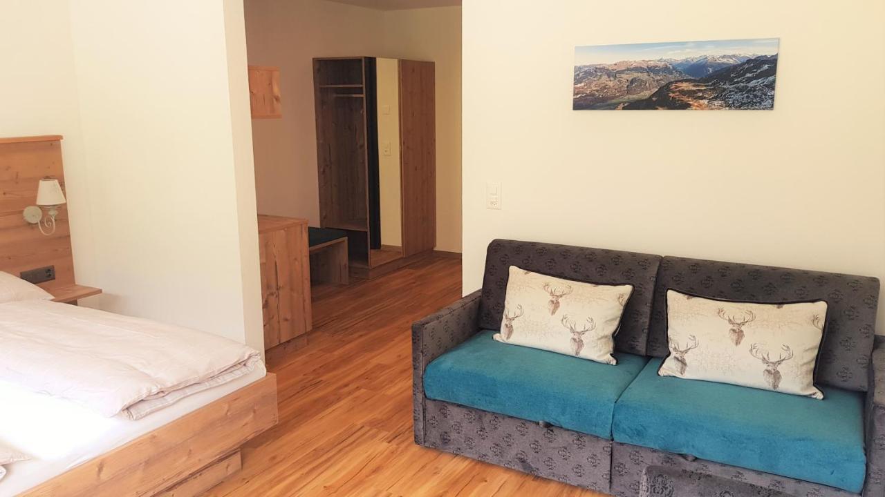 Triftblick Bed & Breakfast Gadmen Luaran gambar