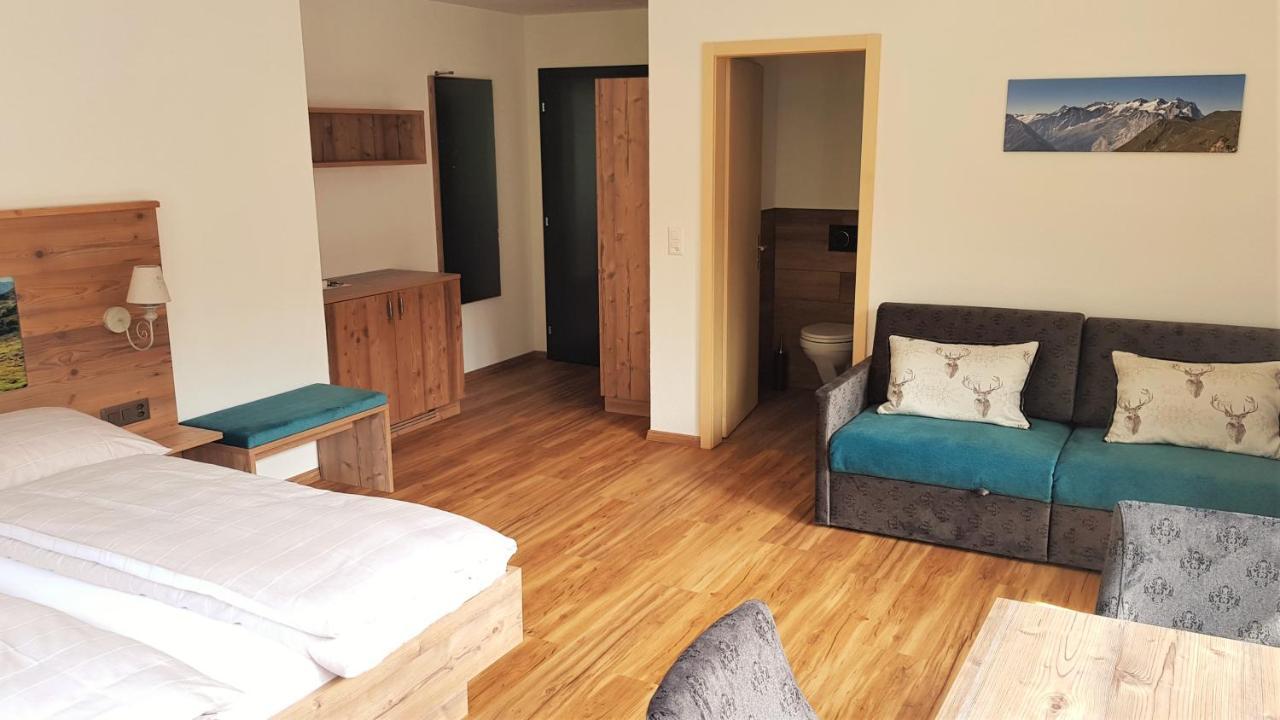 Triftblick Bed & Breakfast Gadmen Luaran gambar