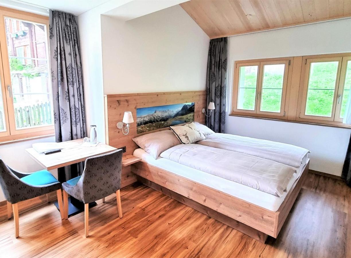 Triftblick Bed & Breakfast Gadmen Luaran gambar
