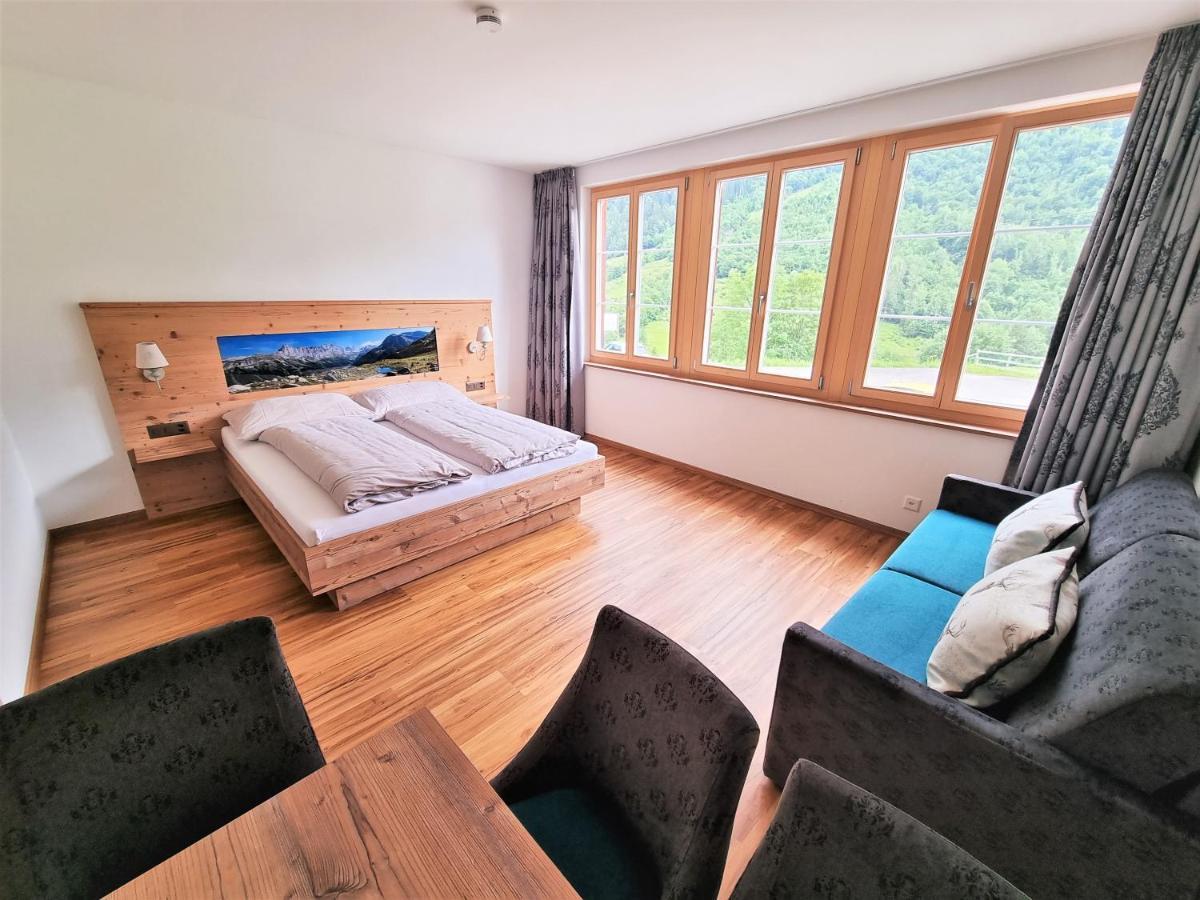 Triftblick Bed & Breakfast Gadmen Luaran gambar