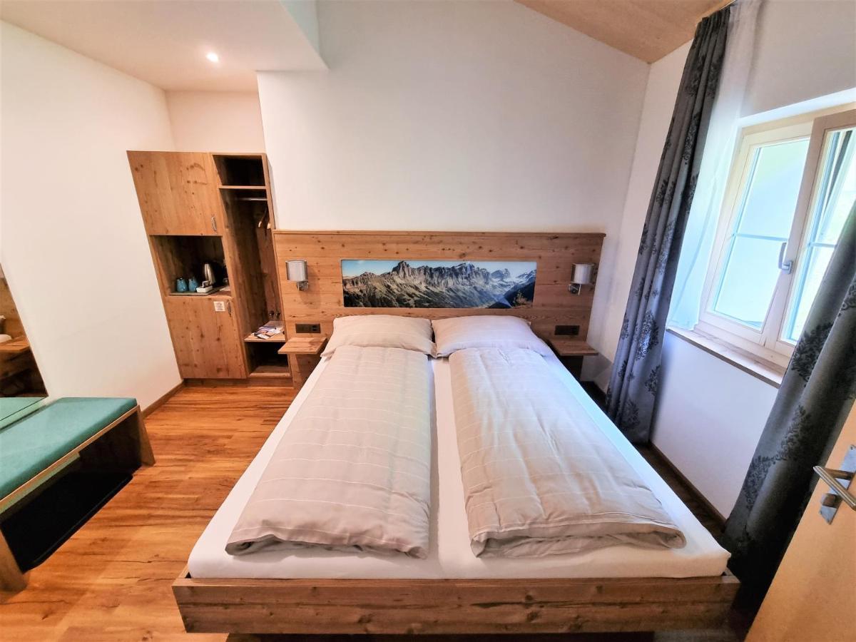 Triftblick Bed & Breakfast Gadmen Luaran gambar