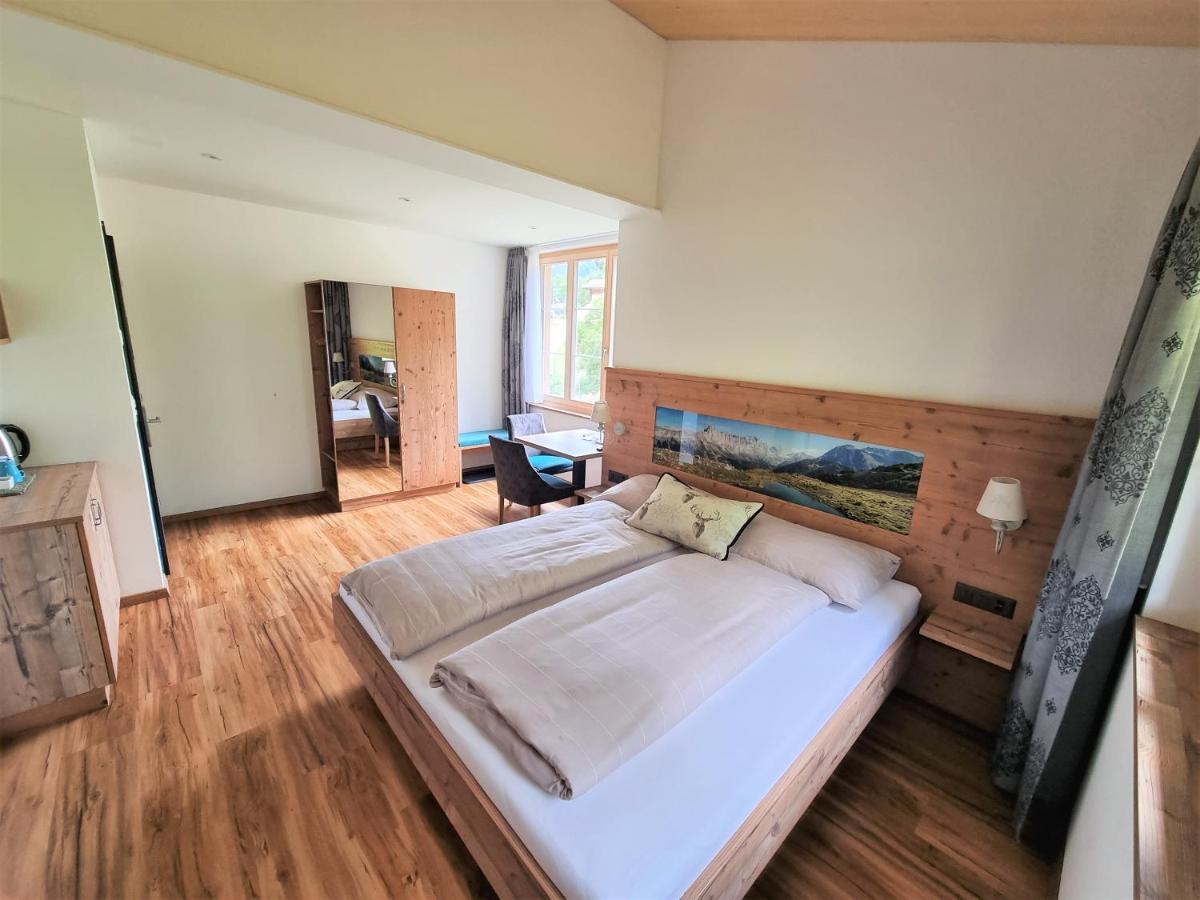 Triftblick Bed & Breakfast Gadmen Luaran gambar