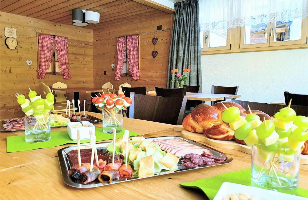 Triftblick Bed & Breakfast Gadmen Luaran gambar
